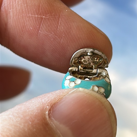 Purse Charm (opens!) enamel and silver - Picture 6 of 9